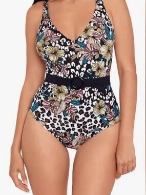 Skinny Dippers Desert Rose lickity split one piece woman’s swimsuit